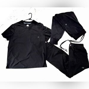 Dickies Dynamics Scrub Bundle – XL Top + 2 Large Pants (Straight Leg & Jogger)
